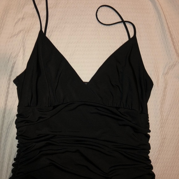 Little black dress - Picture 3 of 4